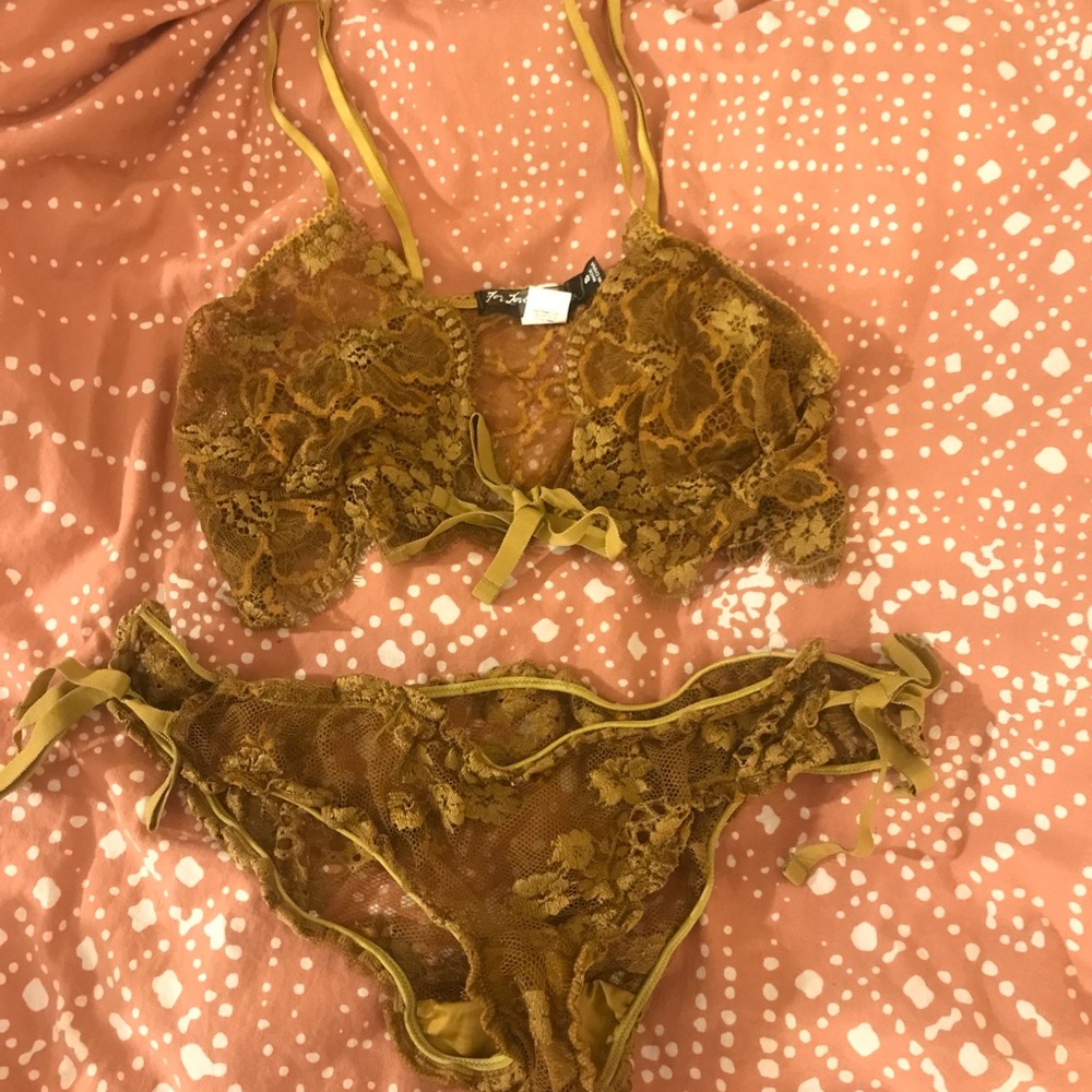 For love and lemons honeysuckle lingerie set